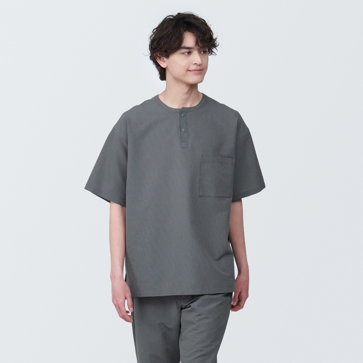 M'S Breathable Stretch Sucker Henry Neck S/S T-Shirt