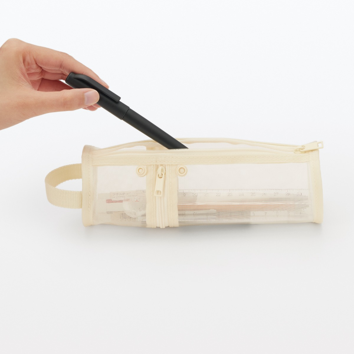 MUJI Hộp Bút Lưới Hình Trụ Nhỏ - Trắng Ngà