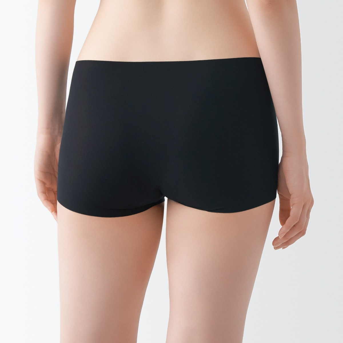 Quần Lót Boy Shorts Không Đường May