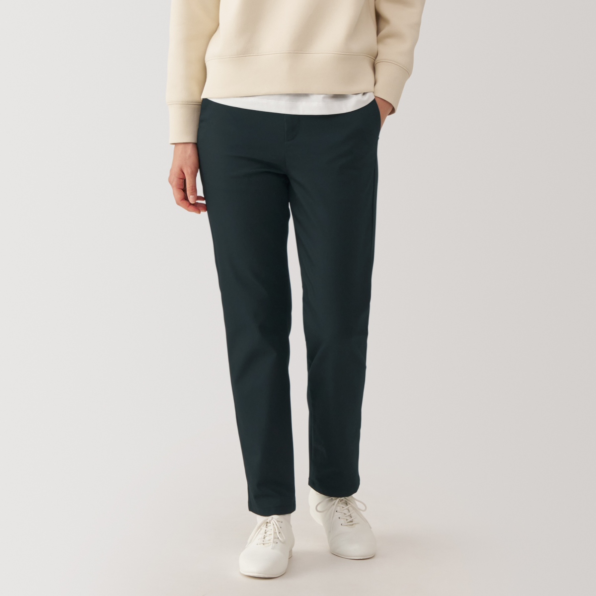 Quần Ống Tapered Chino Co Giãn Nữ