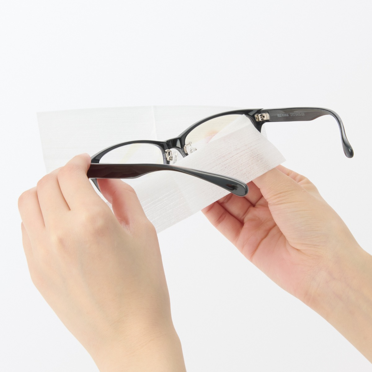 MUJI Giấy Lau Kính Du Lịch