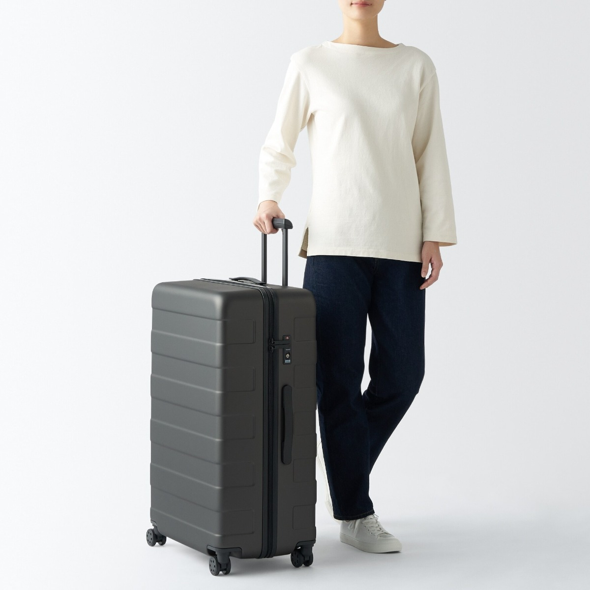 Vali Vỏ Cứng Có Tay Cầm Có Thể Điều Chỉnh Tự Do (105L) (Os) MUJI