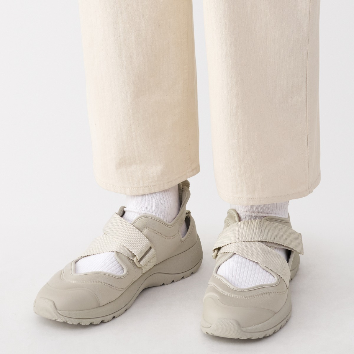 MUJI Giày Xăng Đan