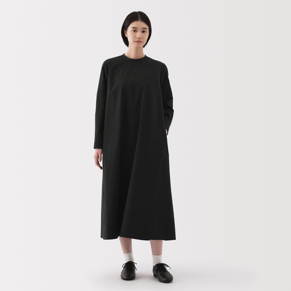 Đầm Cổ Tròn Tay Dài Nữ MUJI