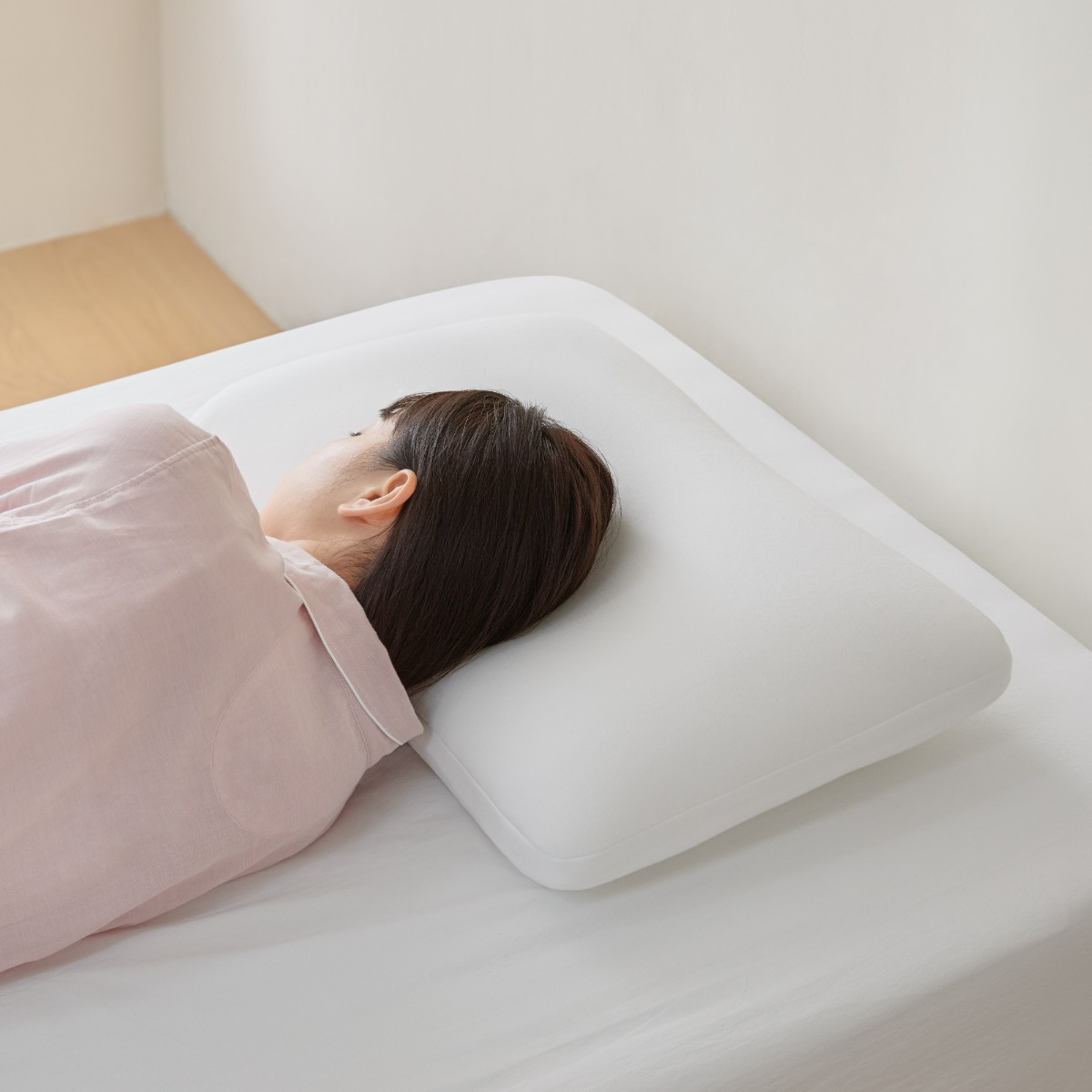 MUJI Pillow With Washable Pillow Cover - L
