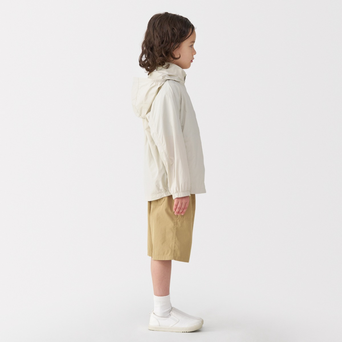 MUJI K's Water Repellent Pocketable Windbreaker