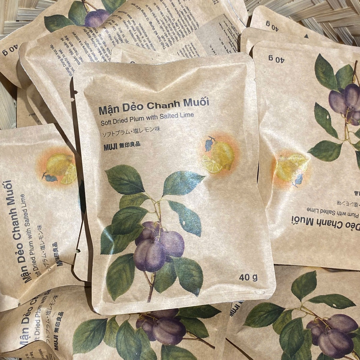 MUJI Mận Dẻo Chanh Muối
