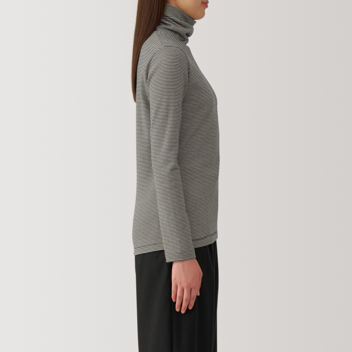Women'S Brushed Ribbed Turtle Neck L/S T-Shirt