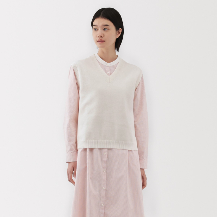 W's Washable V Neck Vest MUJI