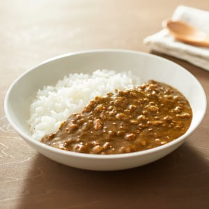 MUJI Sốt Cà Ri Keema Rau Bina (Sản phẩm bán thùng - 10 túi)