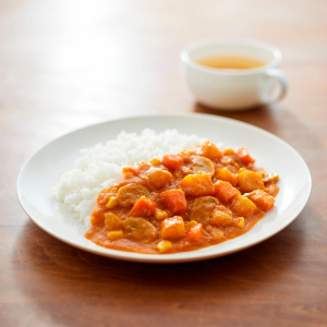 MUJI Cà Ri Rau Củ Và Táo - 180g (Dùng Cho 01 Phần Ăn)