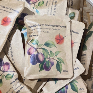 MUJI Mận Dẻo Kỷ Tử Sấy Muối Ớt